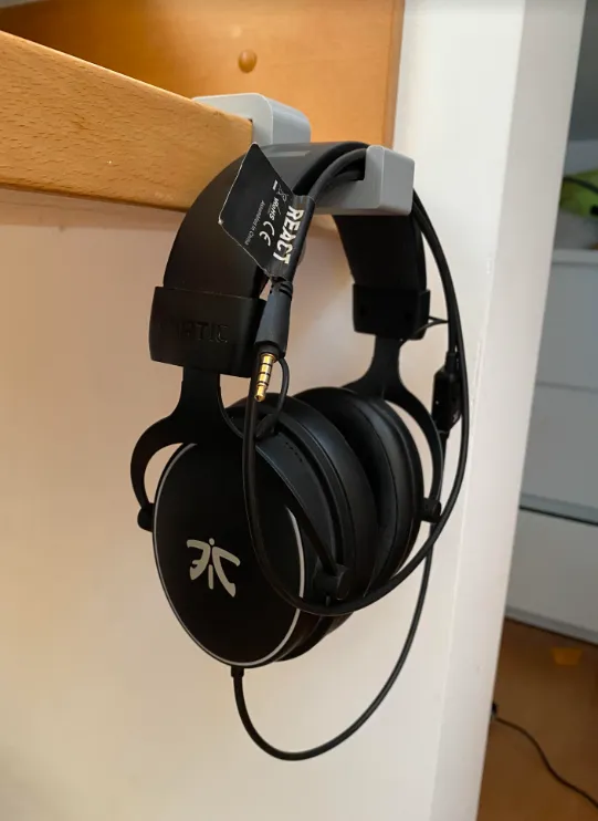Headphone Side Desk Stand — photo 3