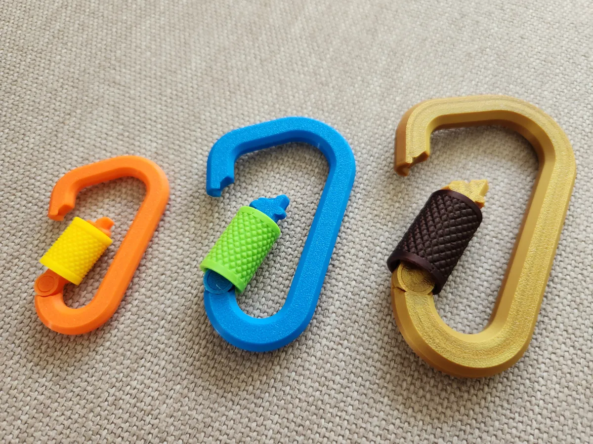 Locking Carabiner — photo 4