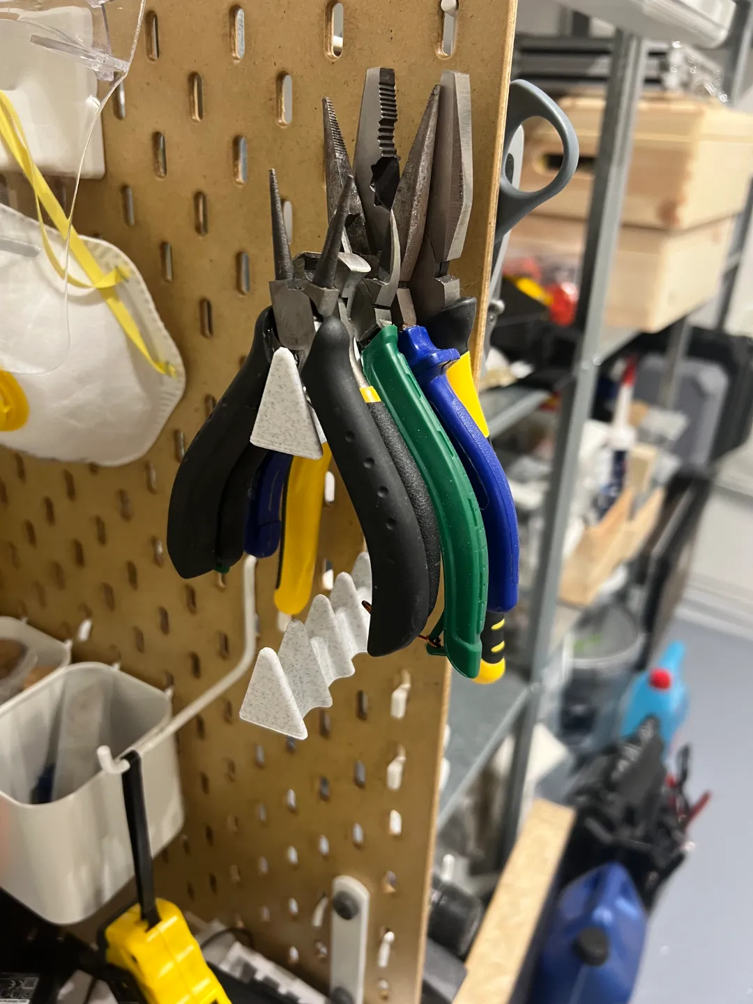 Pegboard Pliers Holder (1–6 Slots) — photo 2