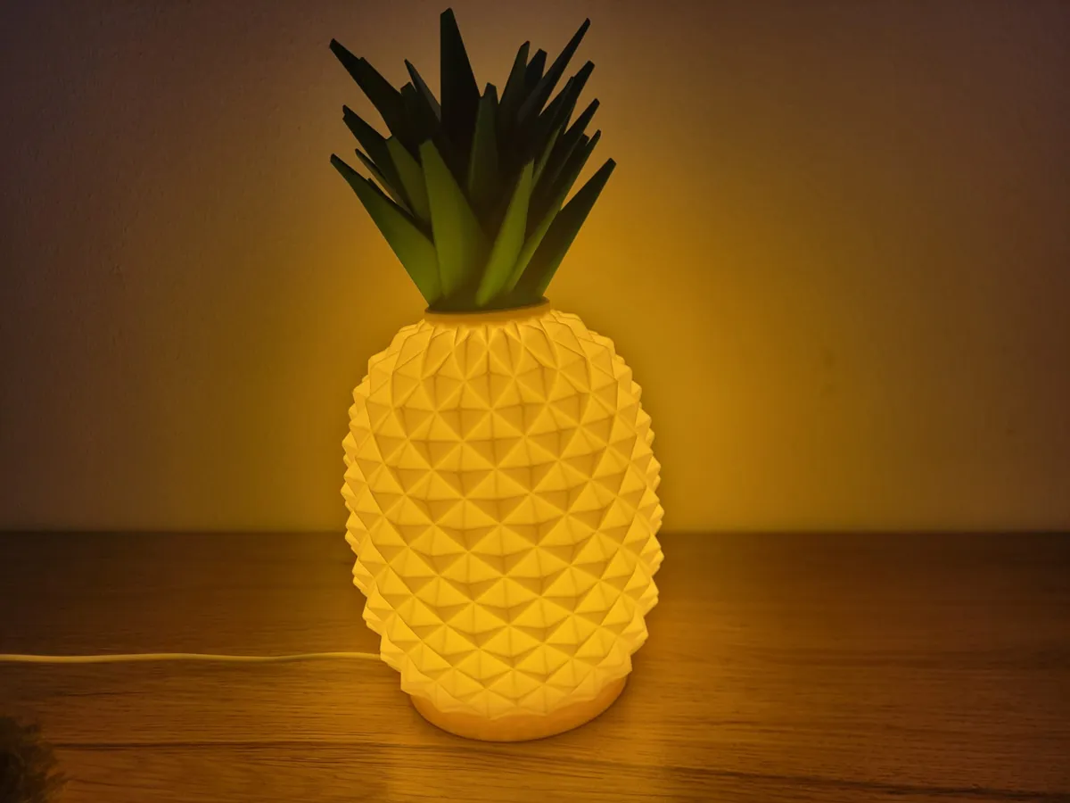 Pineapple Table Lamp