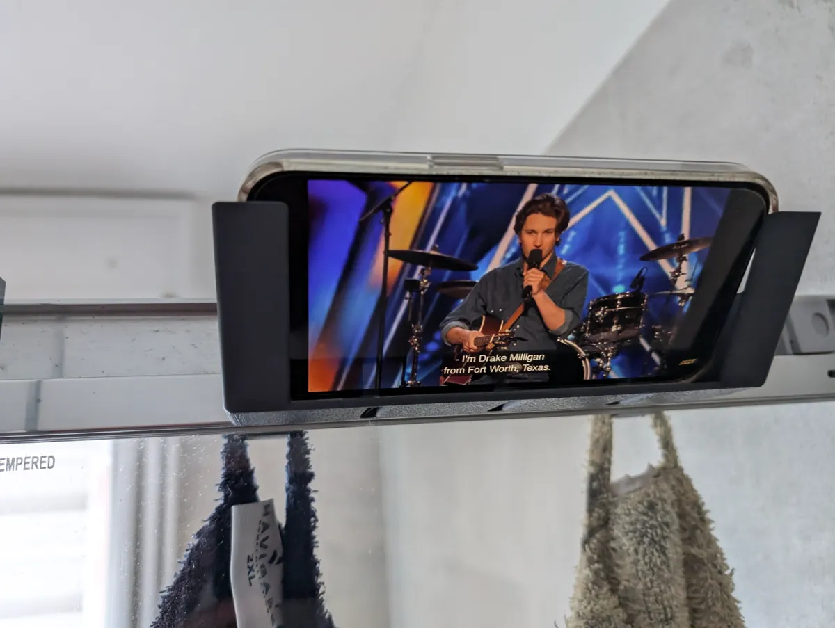 Shower Phone Holder — photo 3