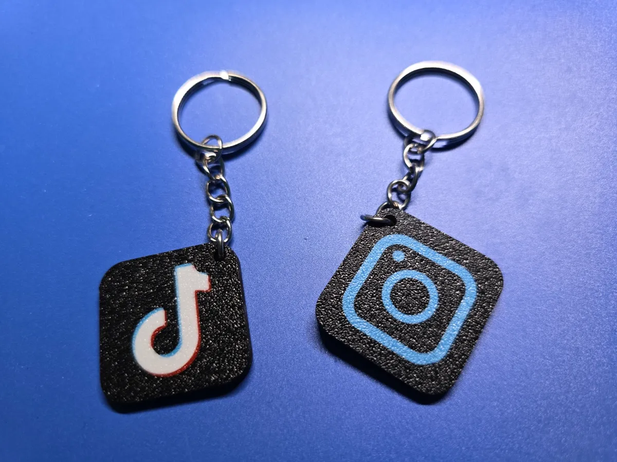 Social Media NFC Keychain — photo 3