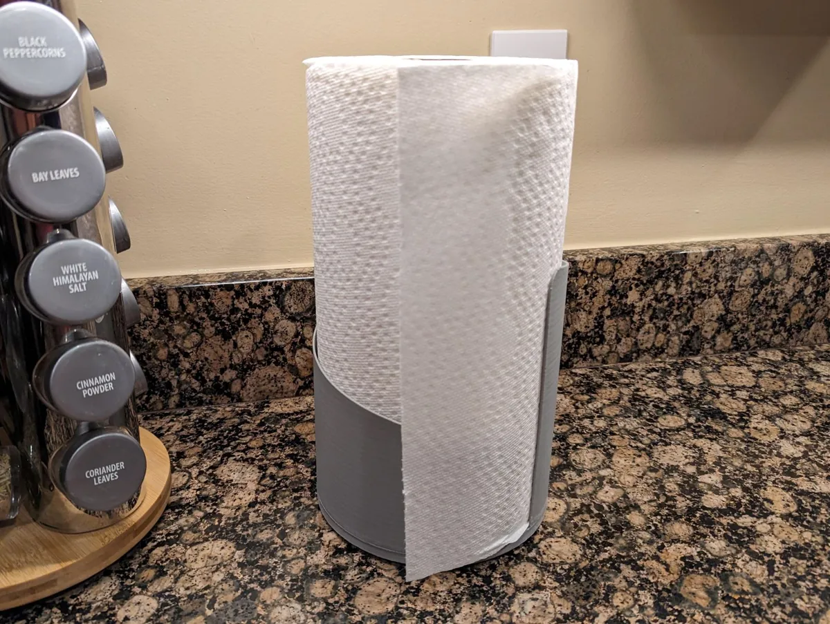 Spiral Paper Towel Holder — photo 2